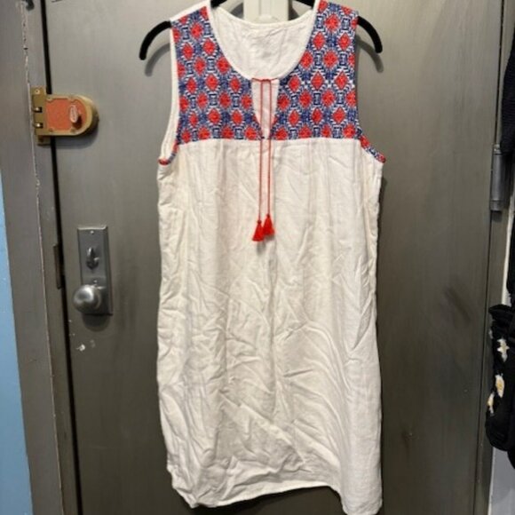 Boho Red, White & Blue Embroidery Sleeveless Linen Peasant Shift Mini dress - Picture 2 of 16